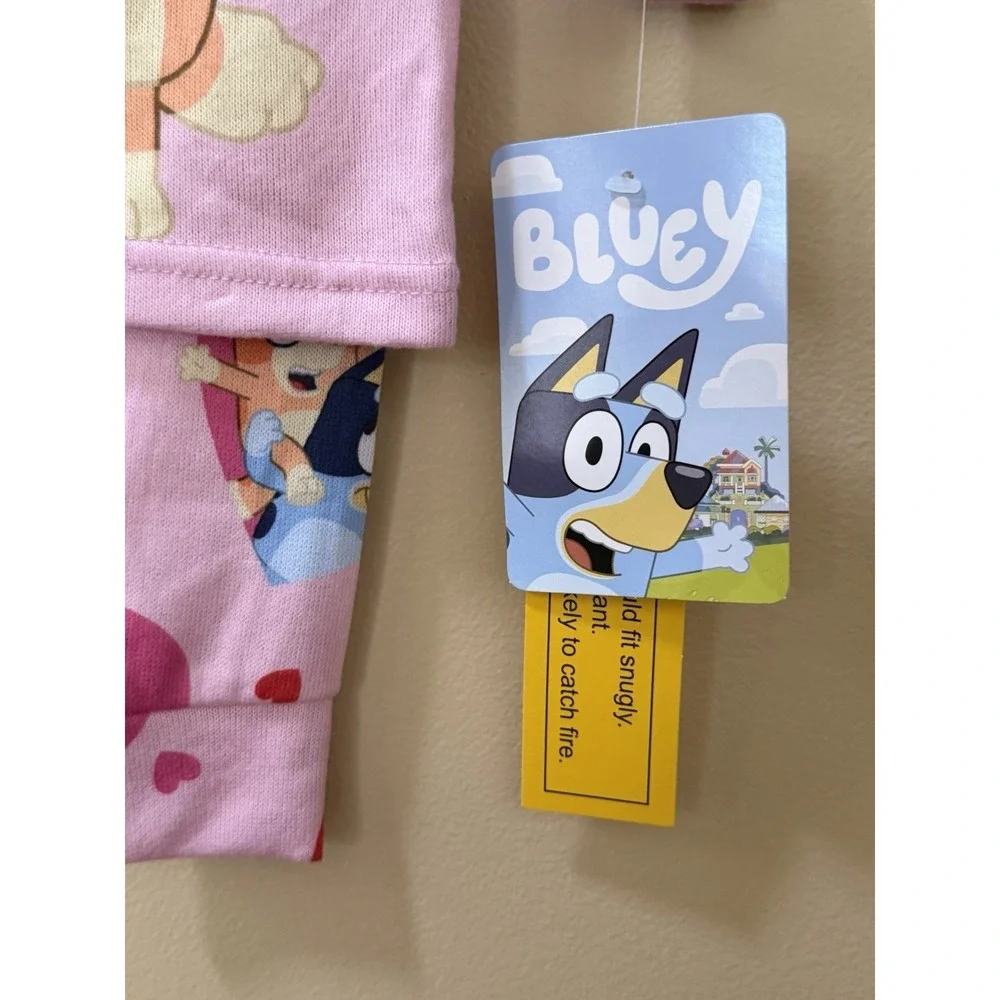 Bluey & Heats Pink Toddler Girls Pajama Set, 2-Piece Size 12 M NWT